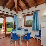 Alba Piscina Vista Mare