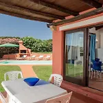 Alba Piscina Vista Mare *