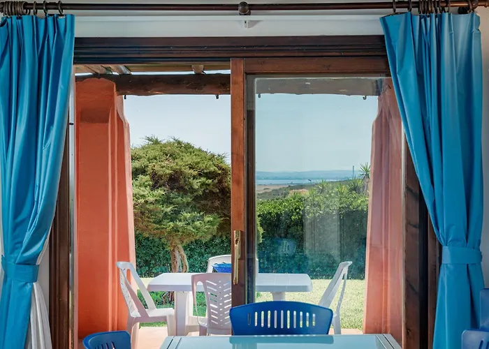 Alba Piscina Vista Mare Villa